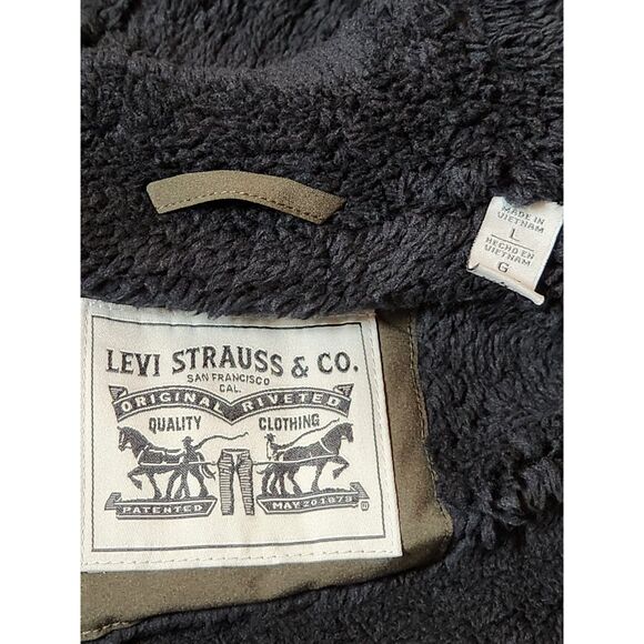 Levi’s Men’s Hooded Trucker Jacket – Size Large, Olive, Sherpa-Lined Softshell - Picture 7 of 9